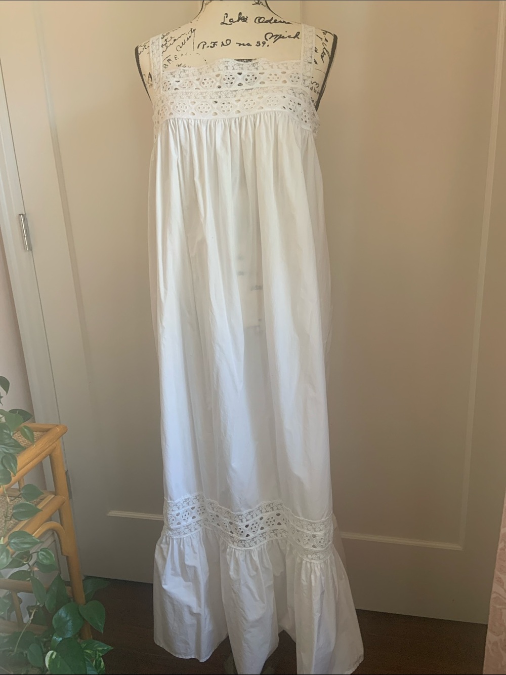 J Crew Athena eyelet maxi dress - Picture 5 of 10